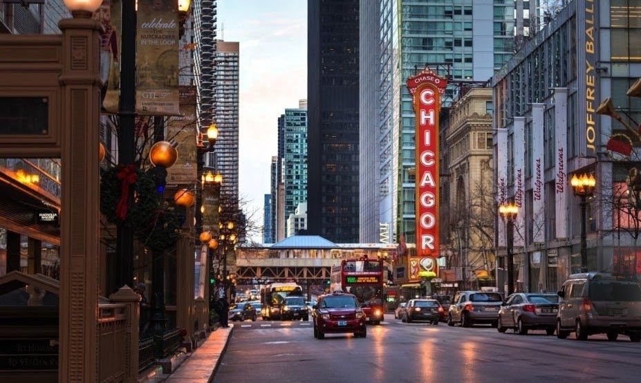 State Street and the Chicago Theatre sign